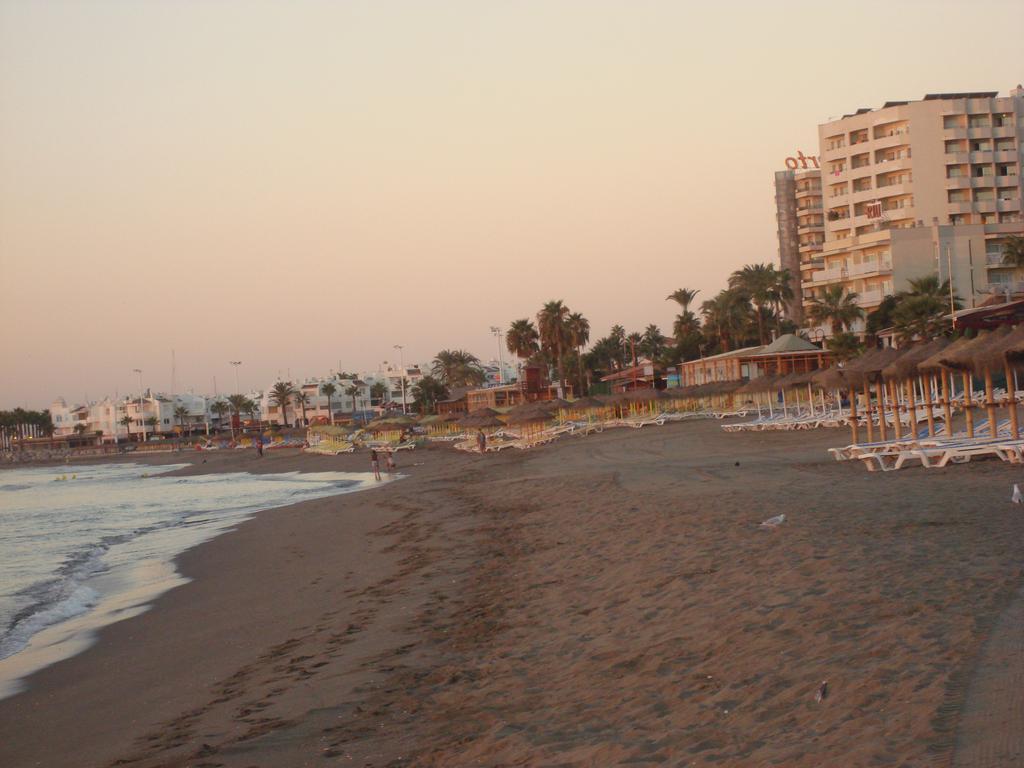 Apartamentos Sol Y Playa Torremolinos Exterior foto